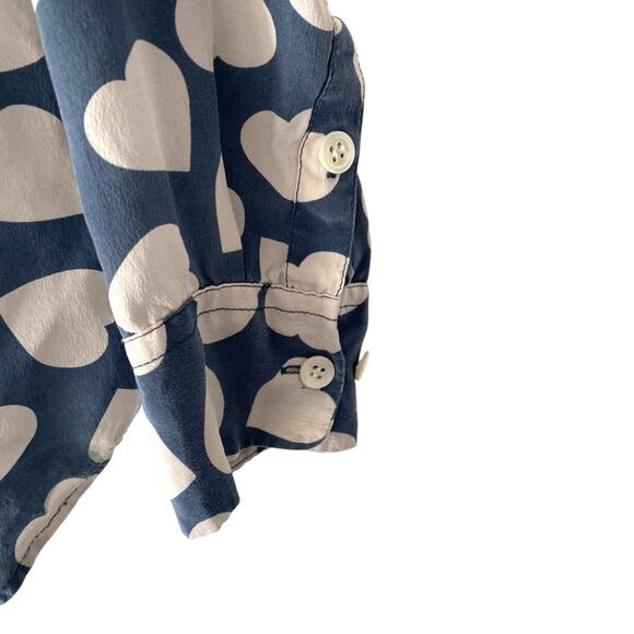 Equipment Silk Blue White Heart Print Button Down Blouse shirt size small - Picture 3 of 7